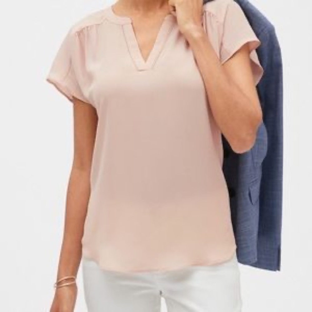 Banana Republic Blush V-Neck Cut Blouse